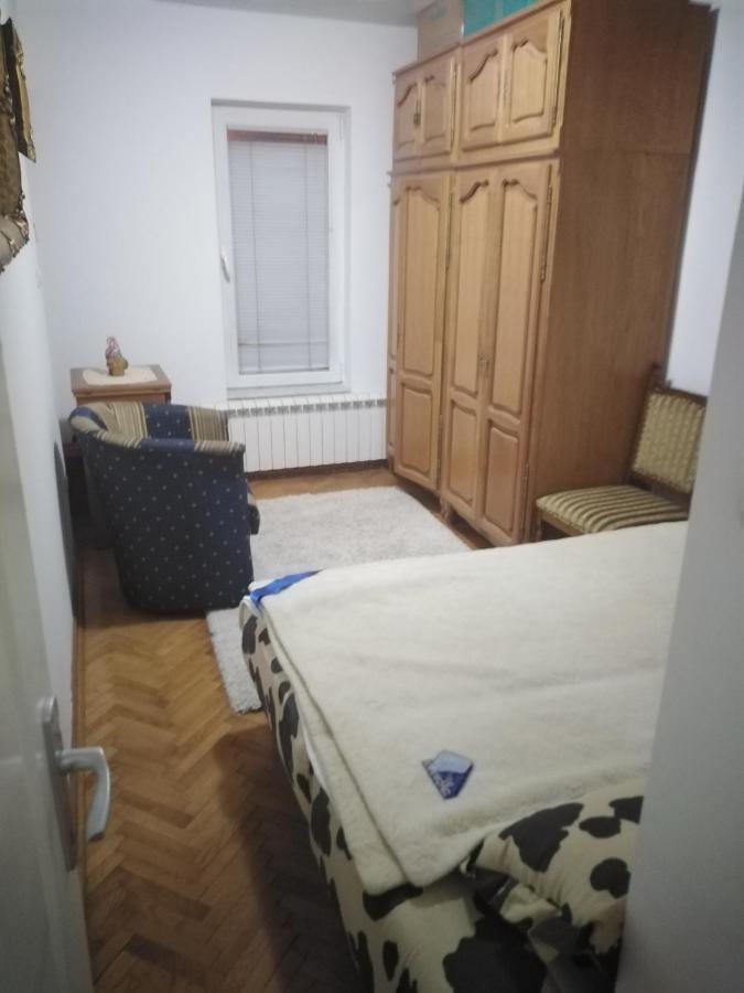 Kraljevski Apartman Kraljevo Zewnętrze zdjęcie